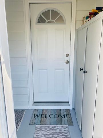 203 Gasoline Alley, Houghton Lake, MI 48629