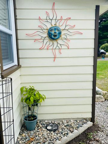 203 Gasoline Alley, Houghton Lake, MI 48629