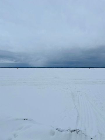 203 Gasoline Alley, Houghton Lake, MI 48629