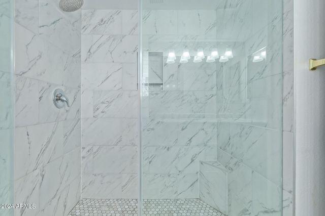 14237 N 41ST Drive, Phoenix, AZ 85053