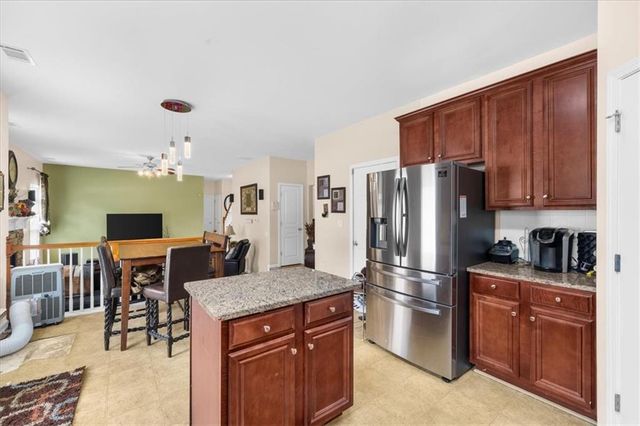 3560 Brittany Oak Trace, Snellville, GA 30039