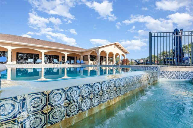 751 MEANDERING WAY, Polk City, FL 33868