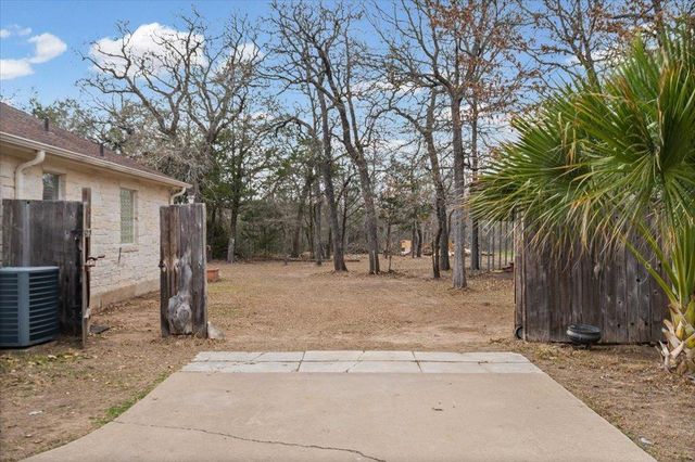 118 Wamel WAY, Cedar Creek, TX 78612