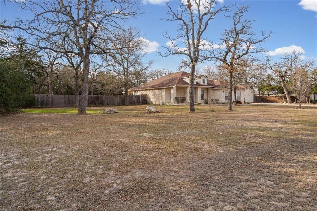 118 Wamel WAY, Cedar Creek, TX 78612