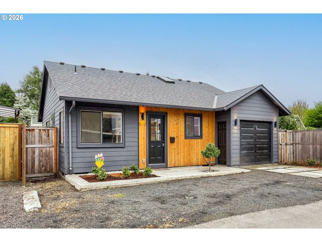 570 Ne TRUMAN Ln, Hillsboro, OR 97124