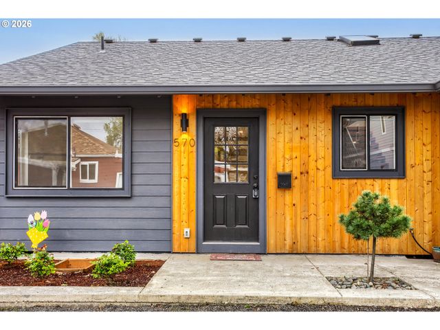 570 Ne TRUMAN Ln, Hillsboro, OR 97124