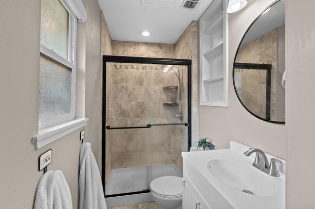 4121 Oakmont Dr, Shingle Springs, CA 95682