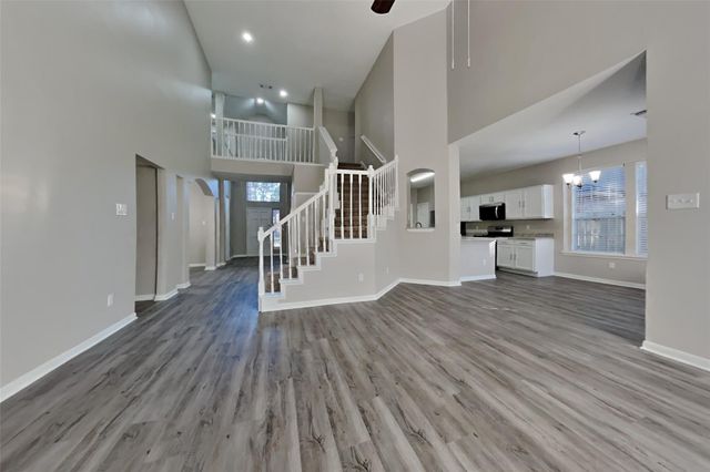 7022 Echo Pines Drive, Humble, TX 77346