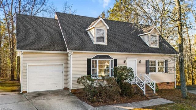 4404 Essex Court, High Point, NC 27265