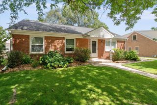 3920 E Elser AVENUE, Cudahy, WI 53110