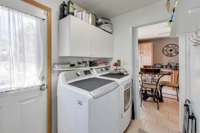 462 Longwood Drive, Buffalo Grove, IL 60089