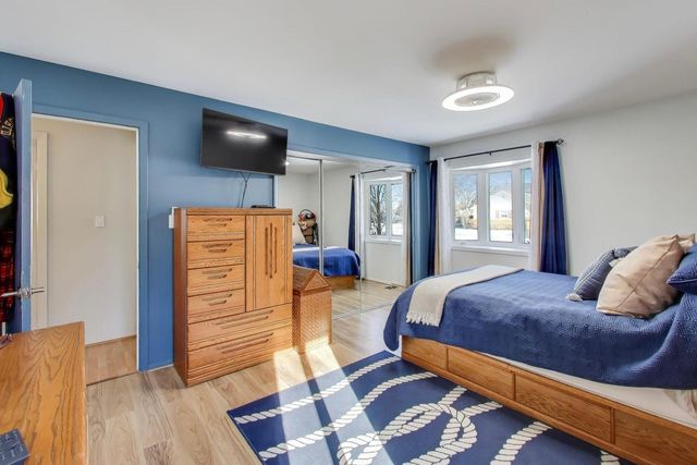 462 Longwood Drive, Buffalo Grove, IL 60089