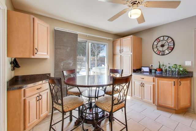 462 Longwood Drive, Buffalo Grove, IL 60089