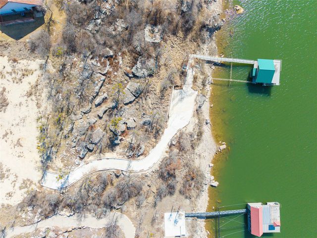 975 Deepwater Road, Brownwood, TX 76801