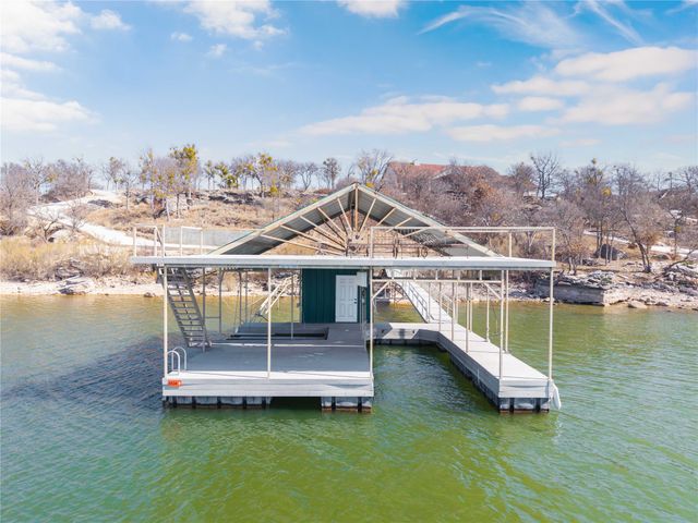 975 Deepwater Road, Brownwood, TX 76801