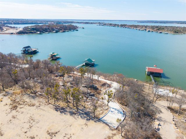 975 Deepwater Road, Brownwood, TX 76801
