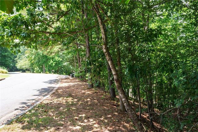 608 Keeler Woods Drive NW, Marietta, GA 30064