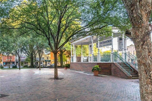 608 Keeler Woods Drive NW, Marietta, GA 30064