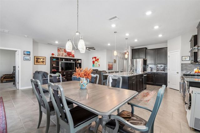 9845 SHORELINE VIEW WAY, Wesley Chapel, FL 33545