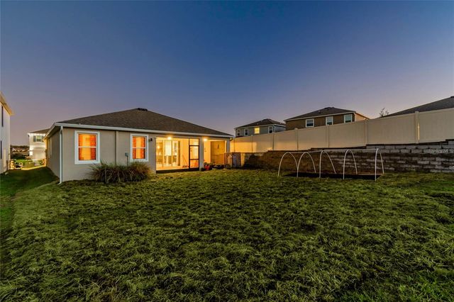 9845 SHORELINE VIEW WAY, Wesley Chapel, FL 33545