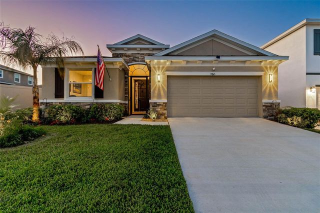 9845 SHORELINE VIEW WAY, Wesley Chapel, FL 33545