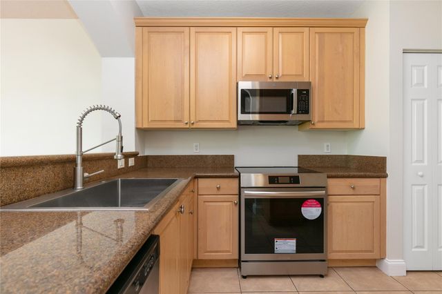 150 Coconut Key Lane, Delray Beach, FL 33484