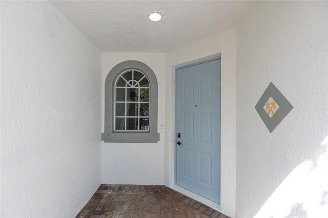 150 Coconut Key Lane, Delray Beach, FL 33484