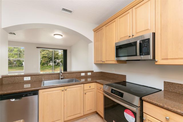 150 Coconut Key Lane, Delray Beach, FL 33484
