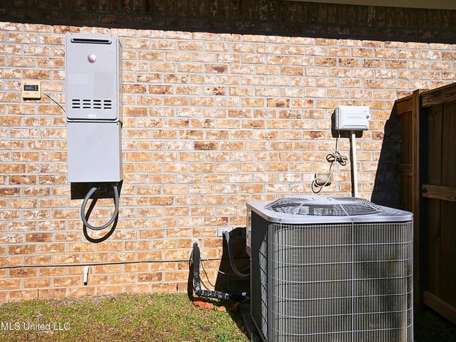 6414 Kiko Street, Diamondhead, MS 39525