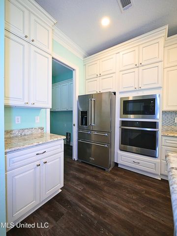 6414 Kiko Street, Diamondhead, MS 39525