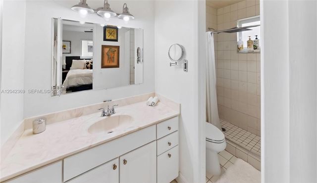 121 NE 18th Street, Homestead, FL 33030