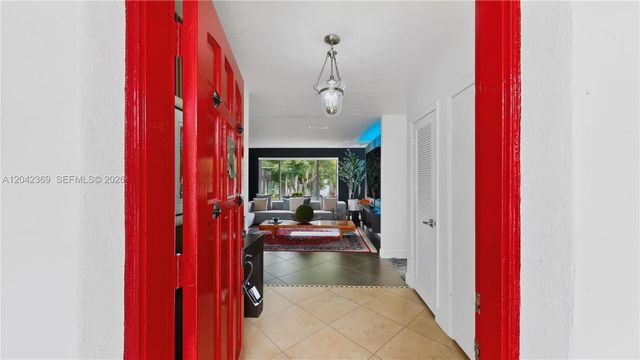 121 NE 18th Street, Homestead, FL 33030