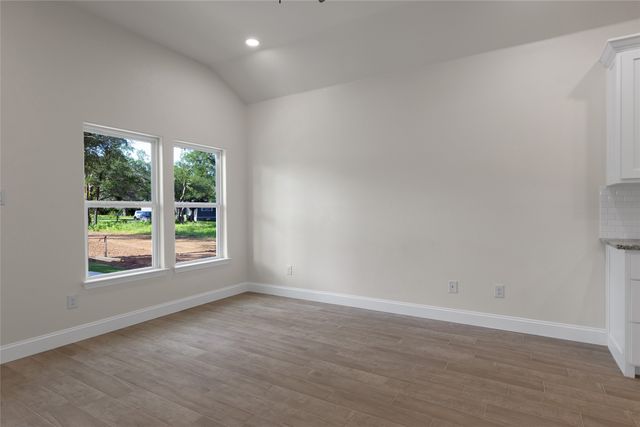 813 SW 28th Street, Mineral Wells, TX 76067