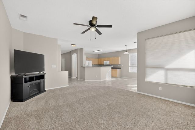 1124 Calle Corvo NE, Albuquerque, NM 87113