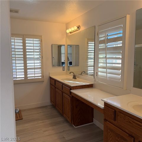 10624 CALDERA CANYON Court, Las Vegas, NV 89129