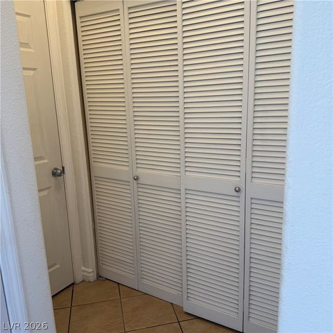 10624 CALDERA CANYON Court, Las Vegas, NV 89129