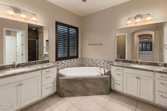 13463 Trailing Indigo Court, Tucson, AZ 85755