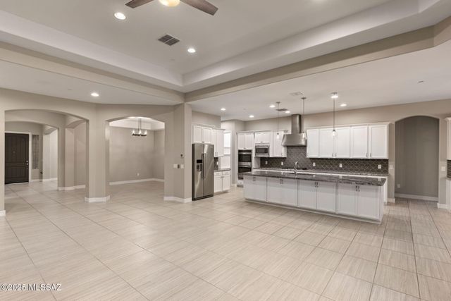 13463 Trailing Indigo Court, Tucson, AZ 85755