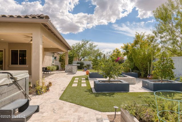 13463 Trailing Indigo Court, Tucson, AZ 85755