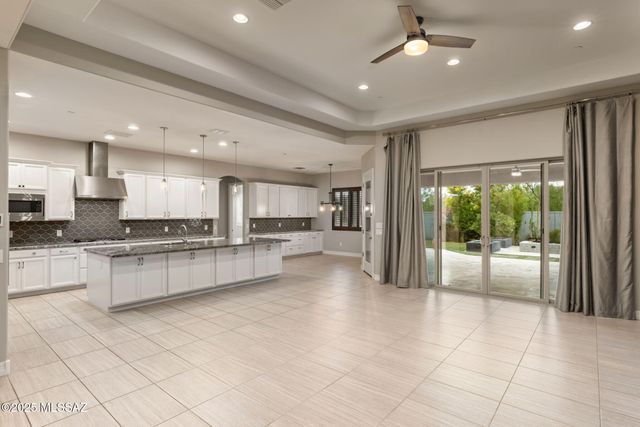 13463 Trailing Indigo Court, Tucson, AZ 85755