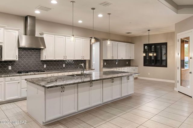 13463 Trailing Indigo Court, Tucson, AZ 85755