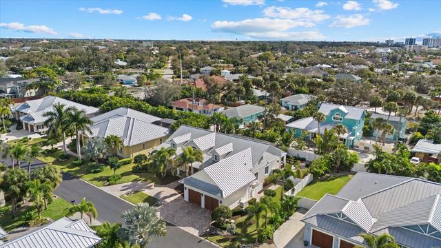 809 PILLITTERI PLACE, Venice, FL 34285