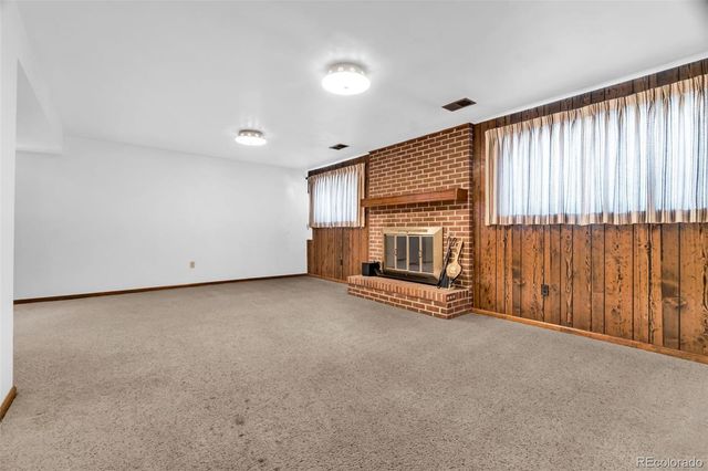 1260 S Moline Street, Aurora, CO 80012