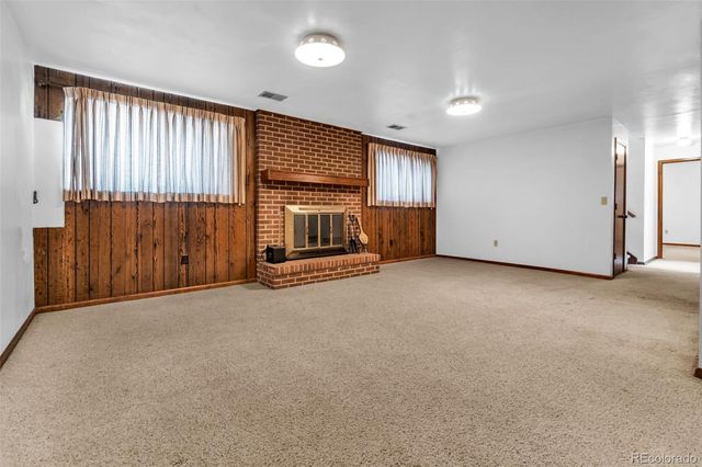 1260 S Moline Street, Aurora, CO 80012