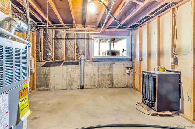 1260 S Moline Street, Aurora, CO 80012