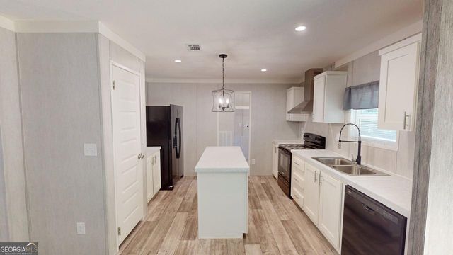 69 Angel Street, Bethlehem, GA 30620