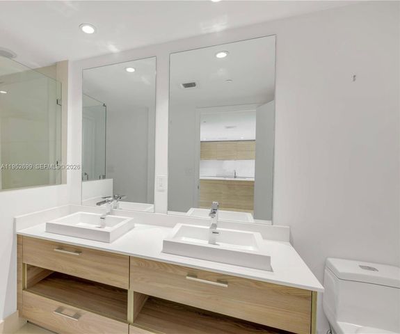 1300 S Miami Ave 3604, Miami, FL 33130