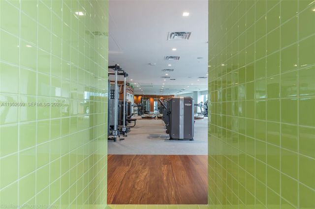 1300 S Miami Ave 3604, Miami, FL 33130