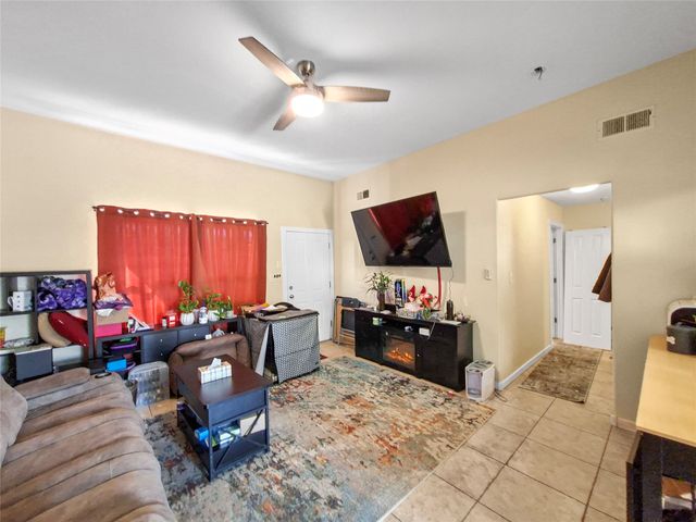 7223 Via Verde, Santa Fe, NM 87507