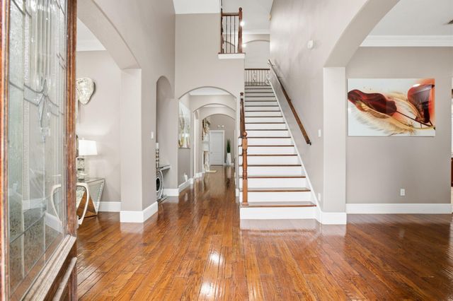 200 Creekside Court, Sealy, TX 77474